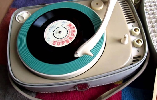 gramofon.jpg